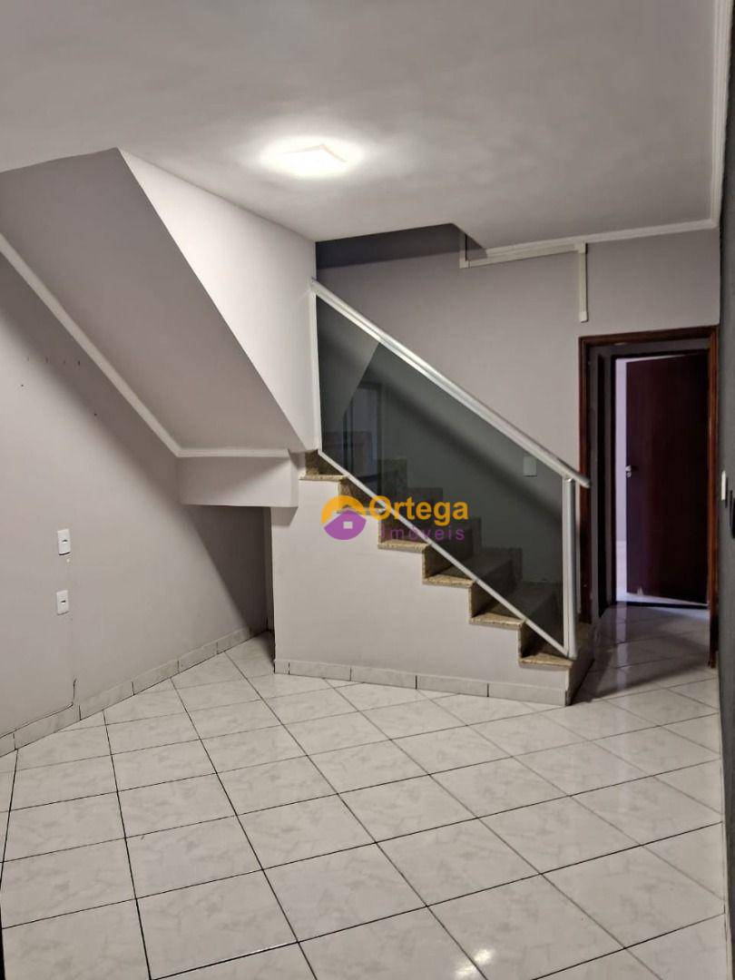 Sobrado, 3 quartos, 250 m² - Foto 2