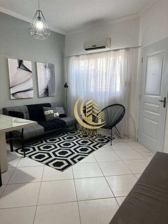 Casa à venda com 2 quartos, 100m² - Foto 3