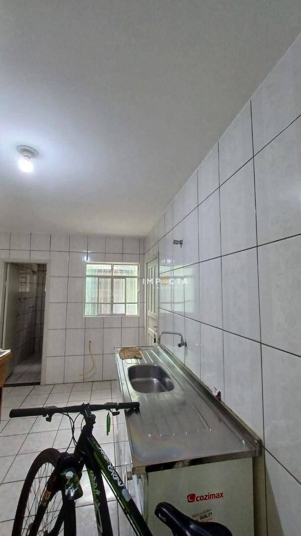 Casa à venda com 3 quartos, 90m² - Foto 9