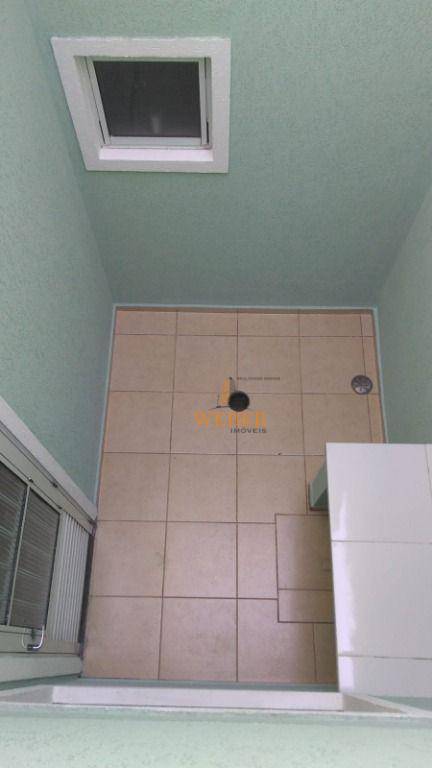 Sobrado à venda com 3 quartos, 185m² - Foto 22