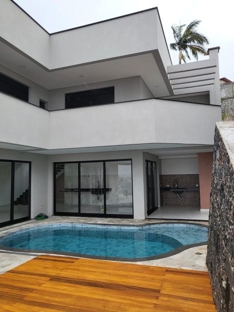 Casa de Condomínio à venda com 3 quartos, 355m² - Foto 12