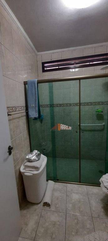 Sobrado à venda com 3 quartos, 198m² - Foto 23