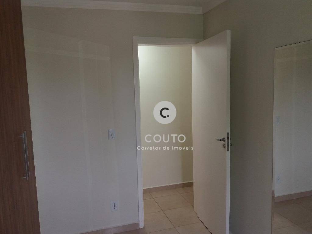 Apartamento à venda com 3 quartos, 64m² - Foto 13