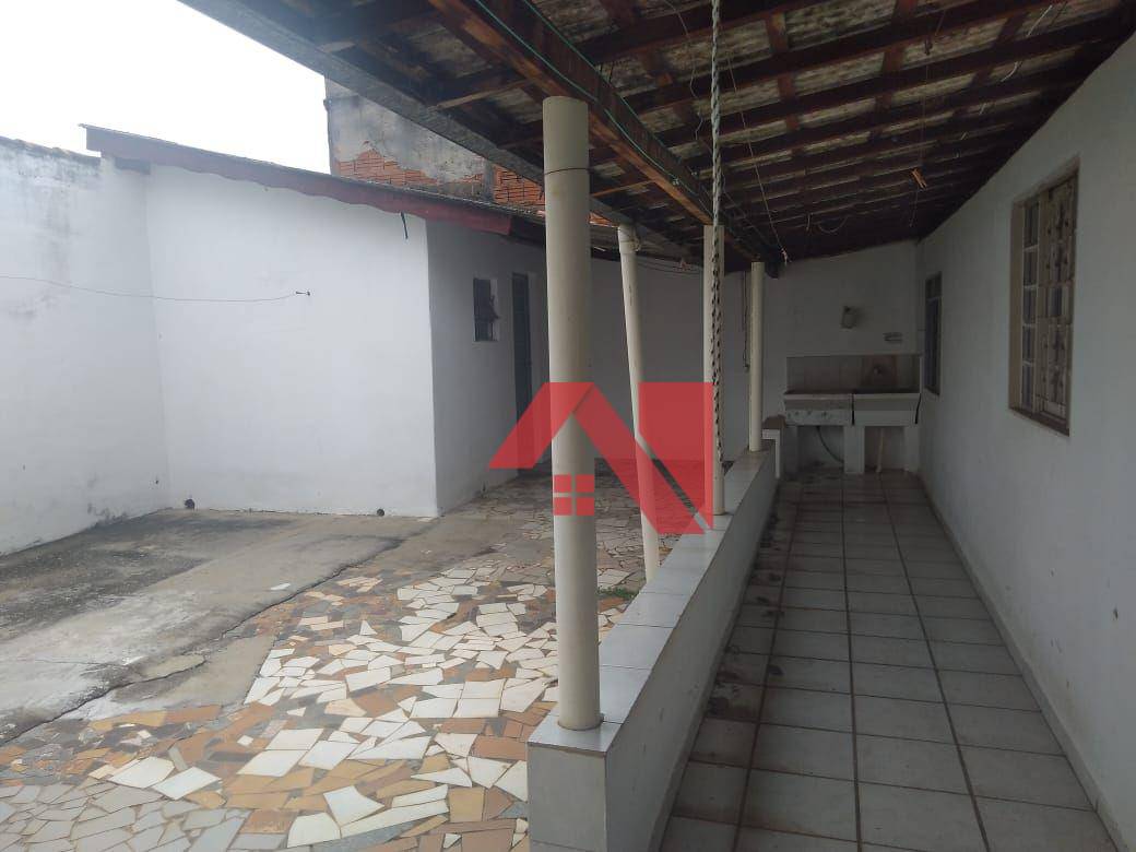 Casa à venda com 3 quartos, 110m² - Foto 15