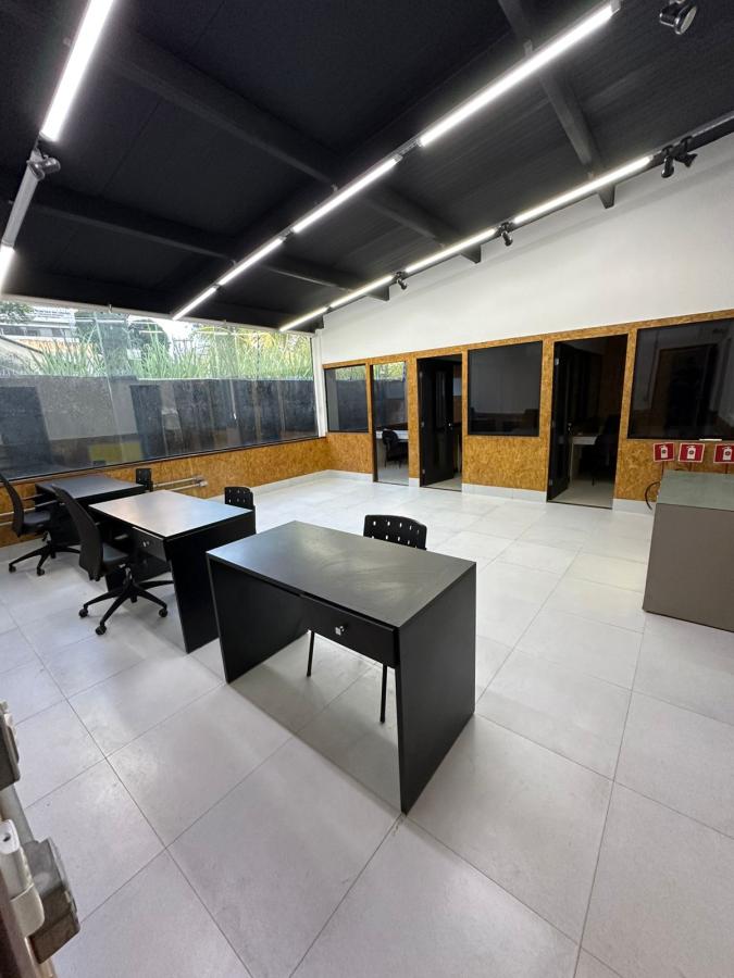 Prédio Inteiro para alugar, 160m² - Foto 12