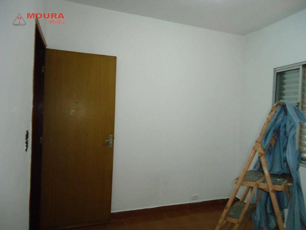 Casa à venda com 4 quartos, 130m² - Foto 15