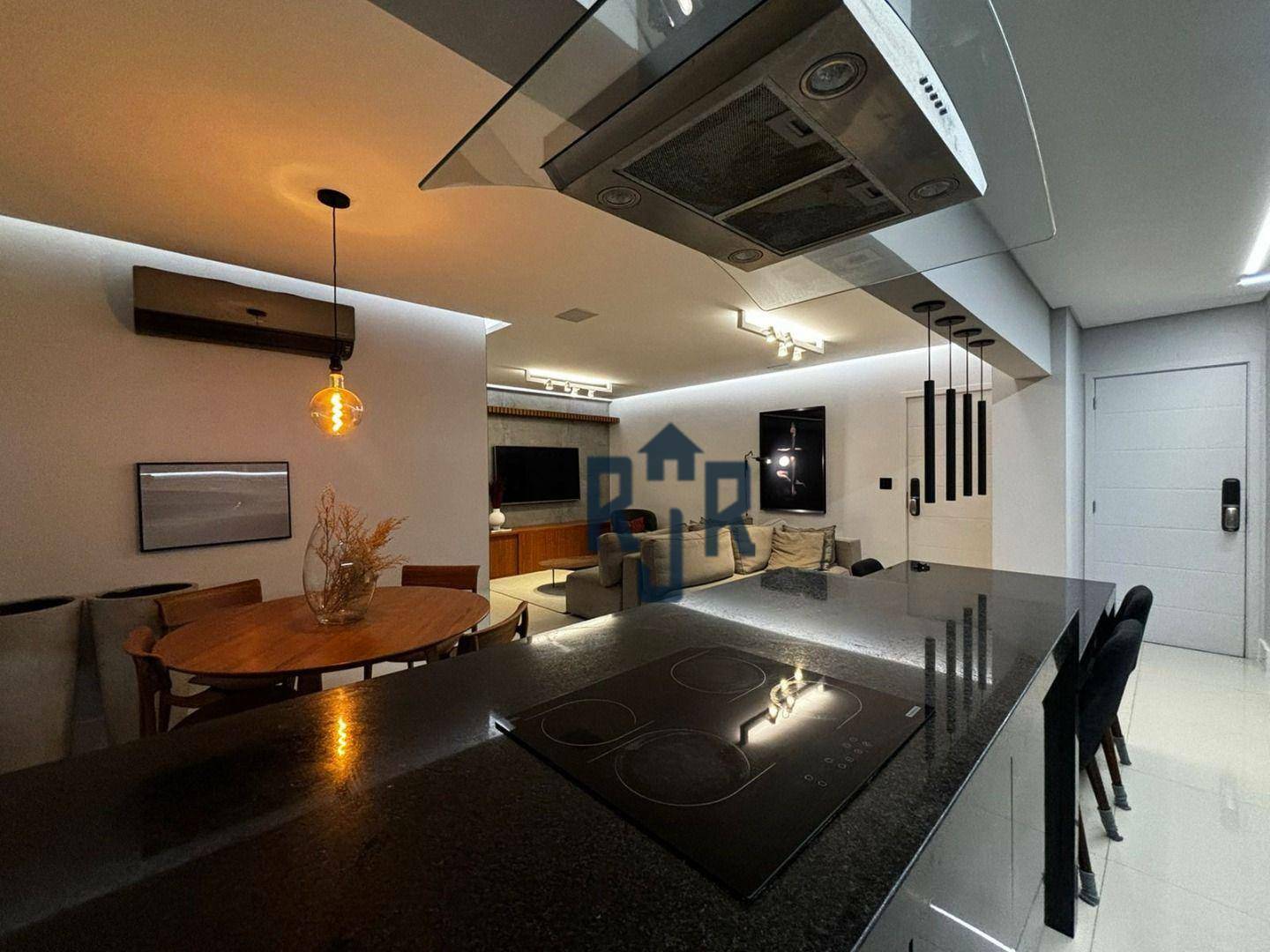 Apartamento à venda com 3 quartos, 150m² - Foto 6