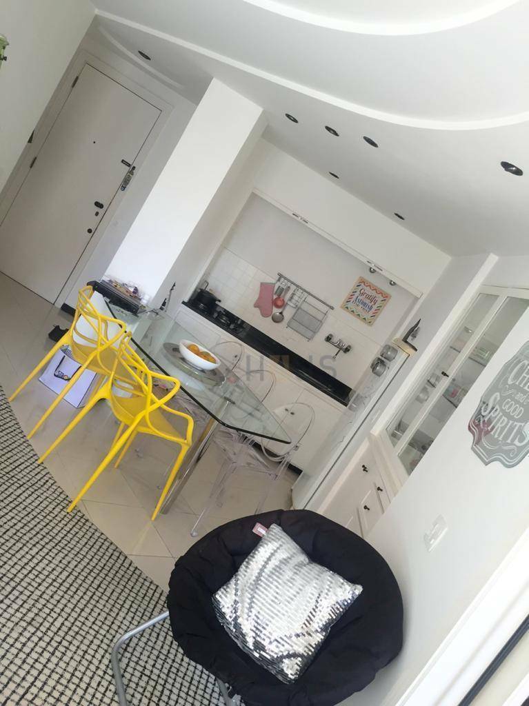 Apartamento à venda com 1 quarto, 57m² - Foto 12