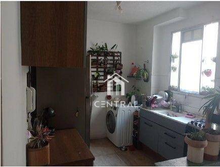 Apartamento à venda com 2 quartos, 50m² - Foto 2