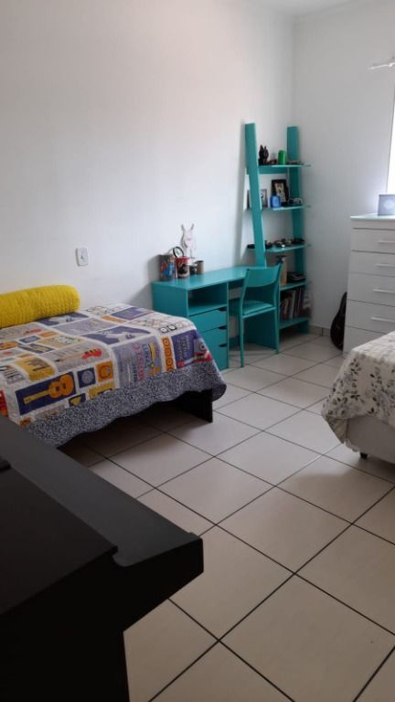 Sobrado à venda com 2 quartos, 72m² - Foto 4