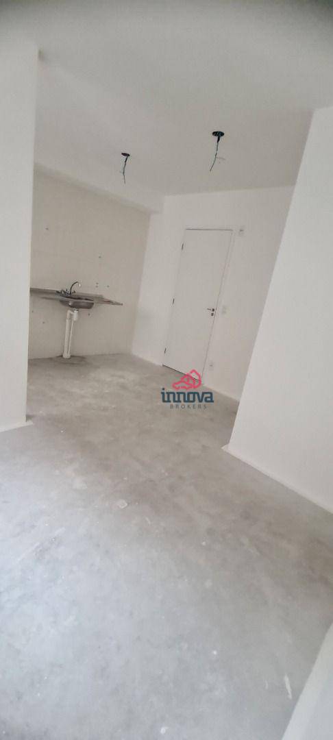 Apartamento à venda com 2 quartos, 35m² - Foto 9