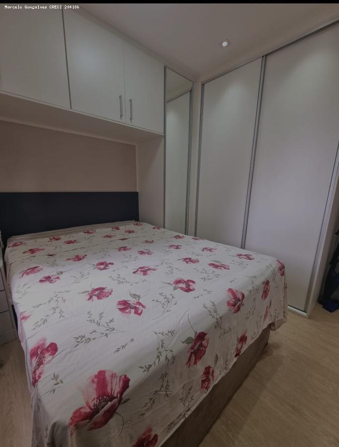 Apartamento à venda com 2 quartos, 49m² - Foto 18