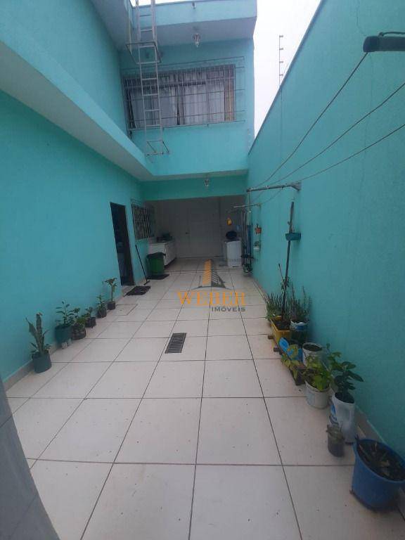 Sobrado à venda com 3 quartos, 285m² - Foto 56