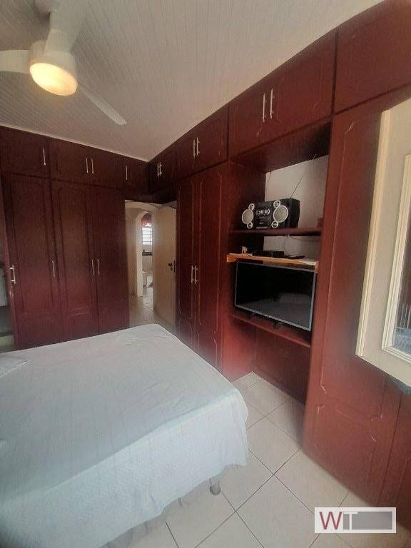 Casa à venda com 3 quartos, 100m² - Foto 33