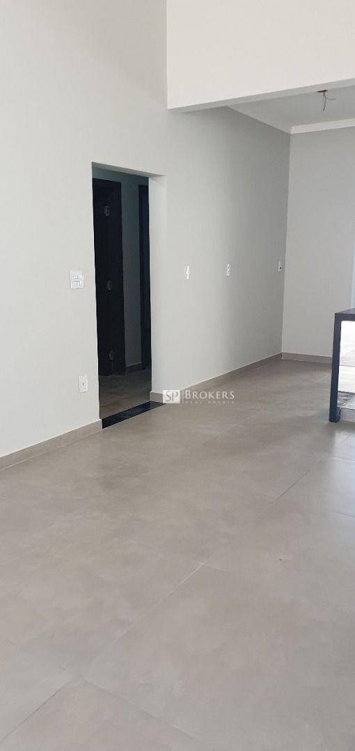 Casa à venda com 3 quartos, 135m² - Foto 10