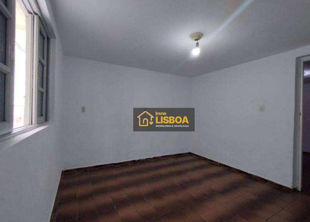 Casa à venda com 6 quartos, 250m² - Foto 33