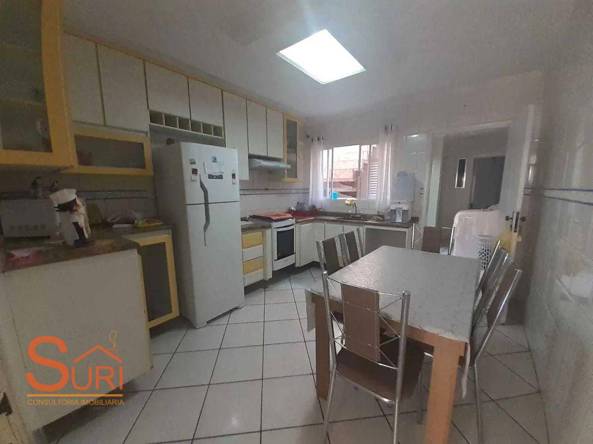 Sobrado à venda com 2 quartos, 110m² - Foto 8