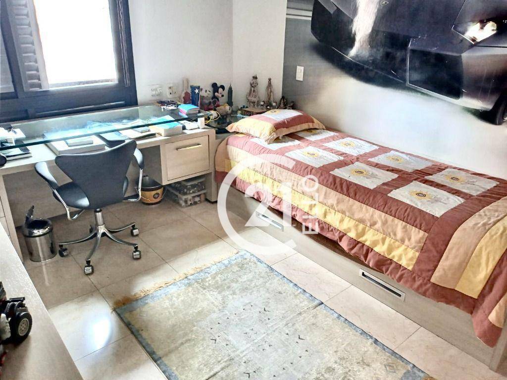 Apartamento à venda com 3 quartos, 227m² - Foto 20