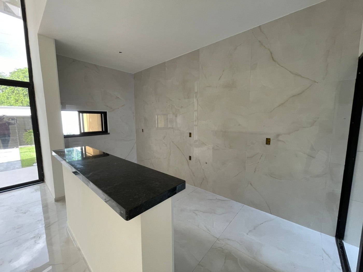 Casa à venda com 3 quartos, 110m² - Foto 4