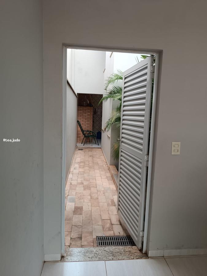 Casa à venda com 3 quartos, 360m² - Foto 12