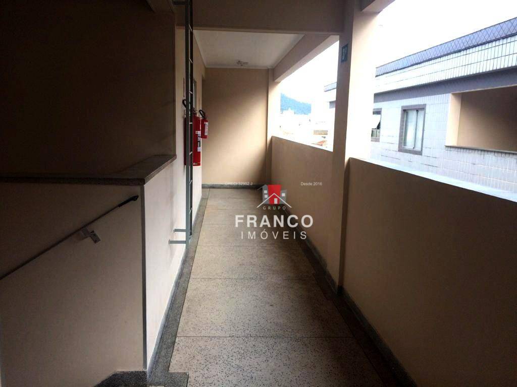 Apartamento à venda com 1 quarto, 43m² - Foto 4