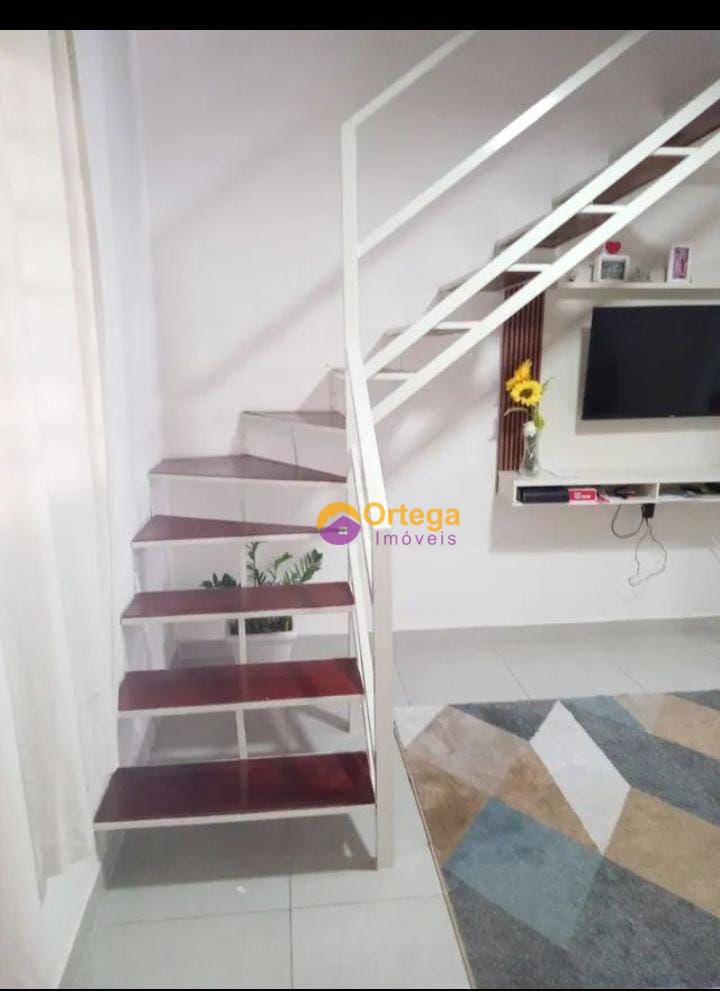 Sobrado à venda com 2 quartos, 158m² - Foto 4