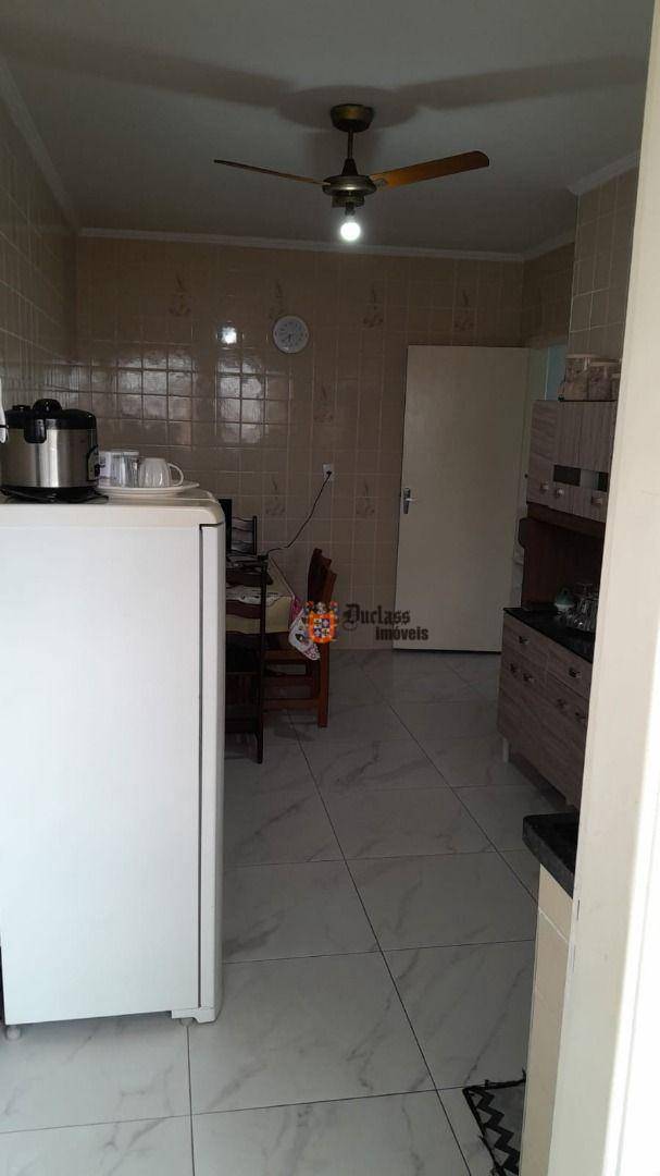 Apartamento à venda com 2 quartos, 80m² - Foto 11