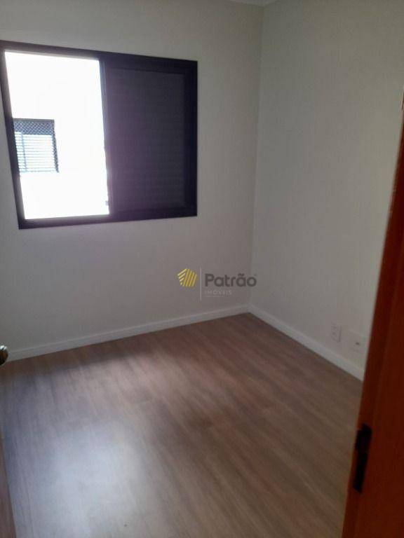 Apartamento à venda com 3 quartos, 80m² - Foto 27