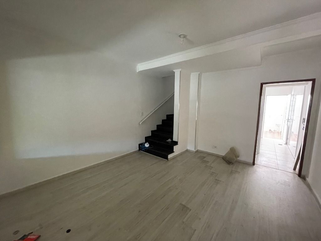 Sobrado à venda com 2 quartos, 90m² - Foto 15