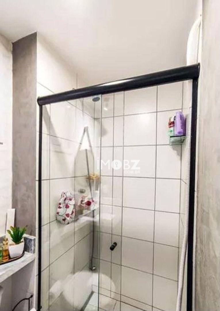 Apartamento à venda com 2 quartos, 67m² - Foto 9