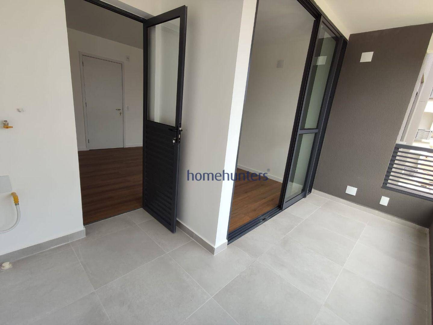 Apartamento à venda com 2 quartos, 57m² - Foto 9