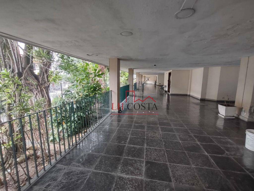 Apartamento à venda e aluguel com 2 quartos, 60m² - Foto 22