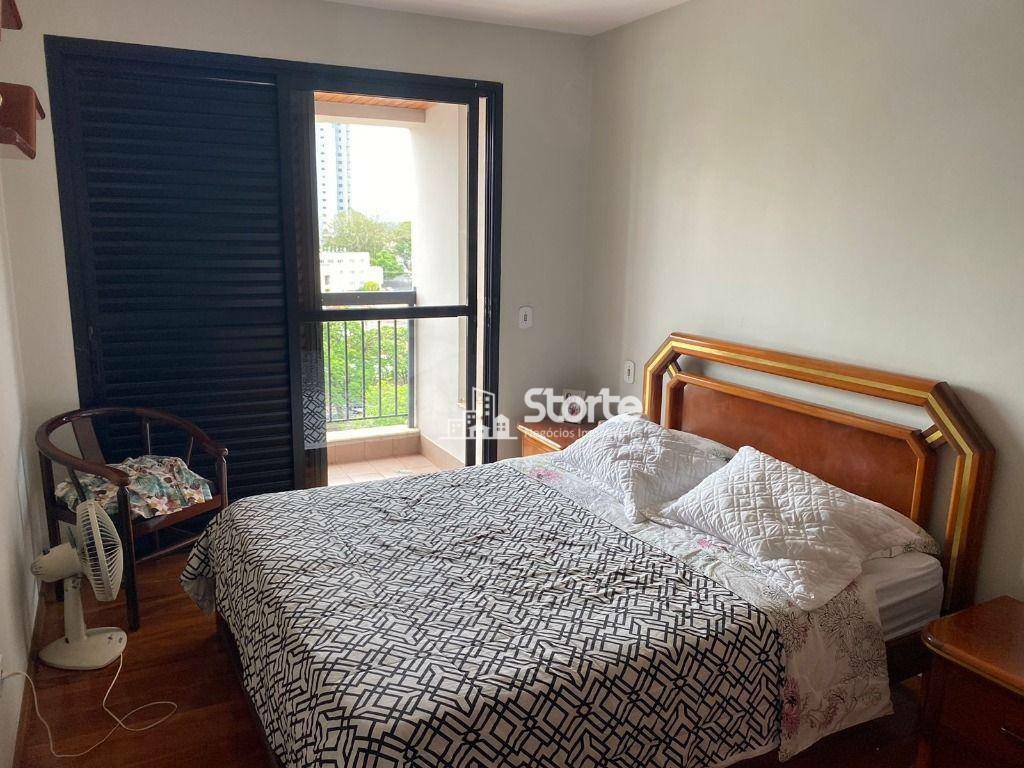 Apartamento à venda com 3 quartos, 121m² - Foto 12