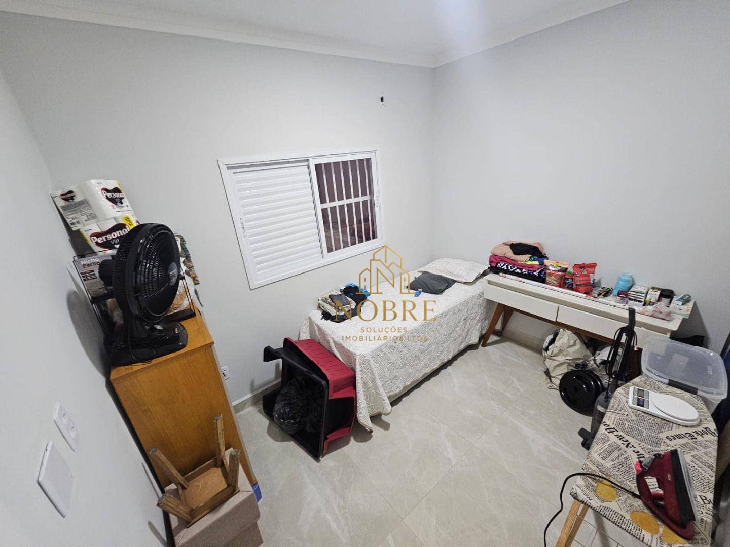 Casa, 3 quartos, 90 m² - Foto 2