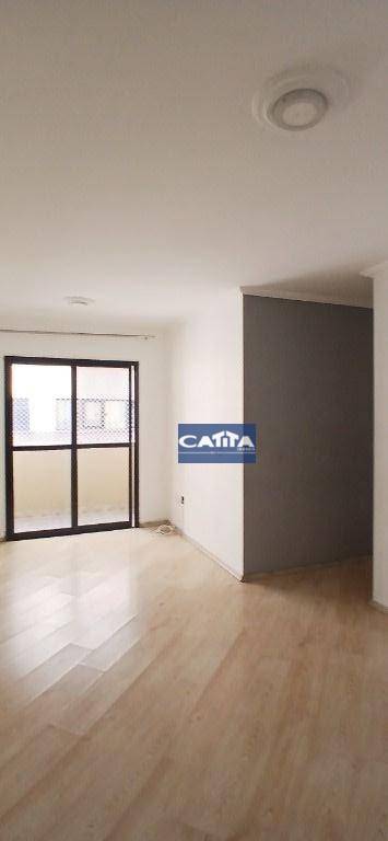 Apartamento à venda com 2 quartos, 55m² - Foto 11