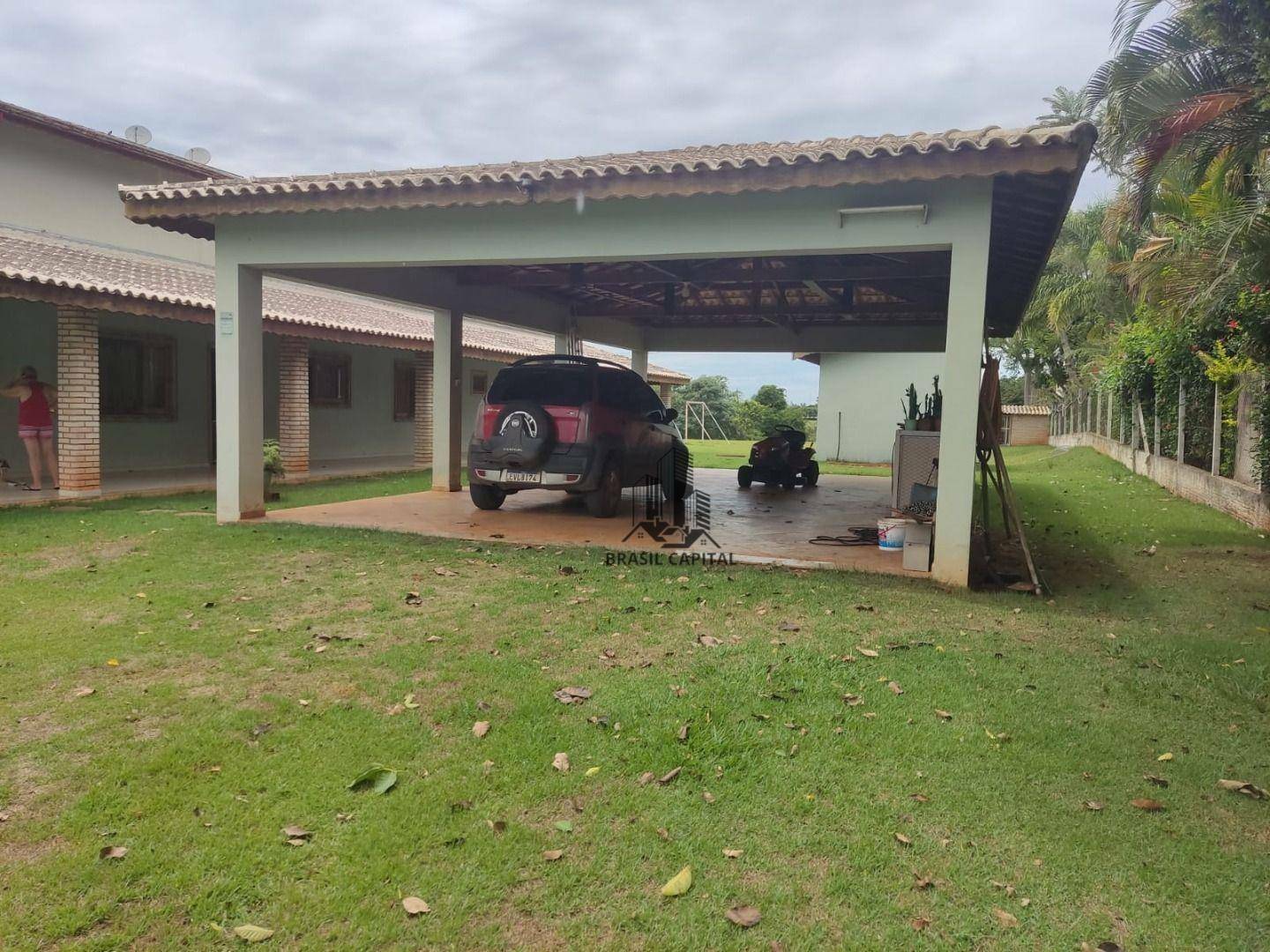 Chácara à venda com 8 quartos, 332m² - Foto 2