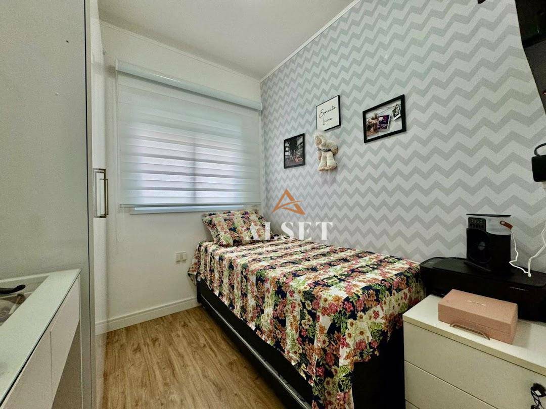 Apartamento à venda com 2 quartos, 66m² - Foto 8