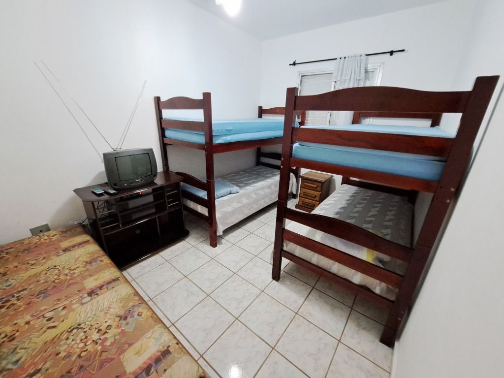 Apartamento à venda com 2 quartos, 70m² - Foto 9