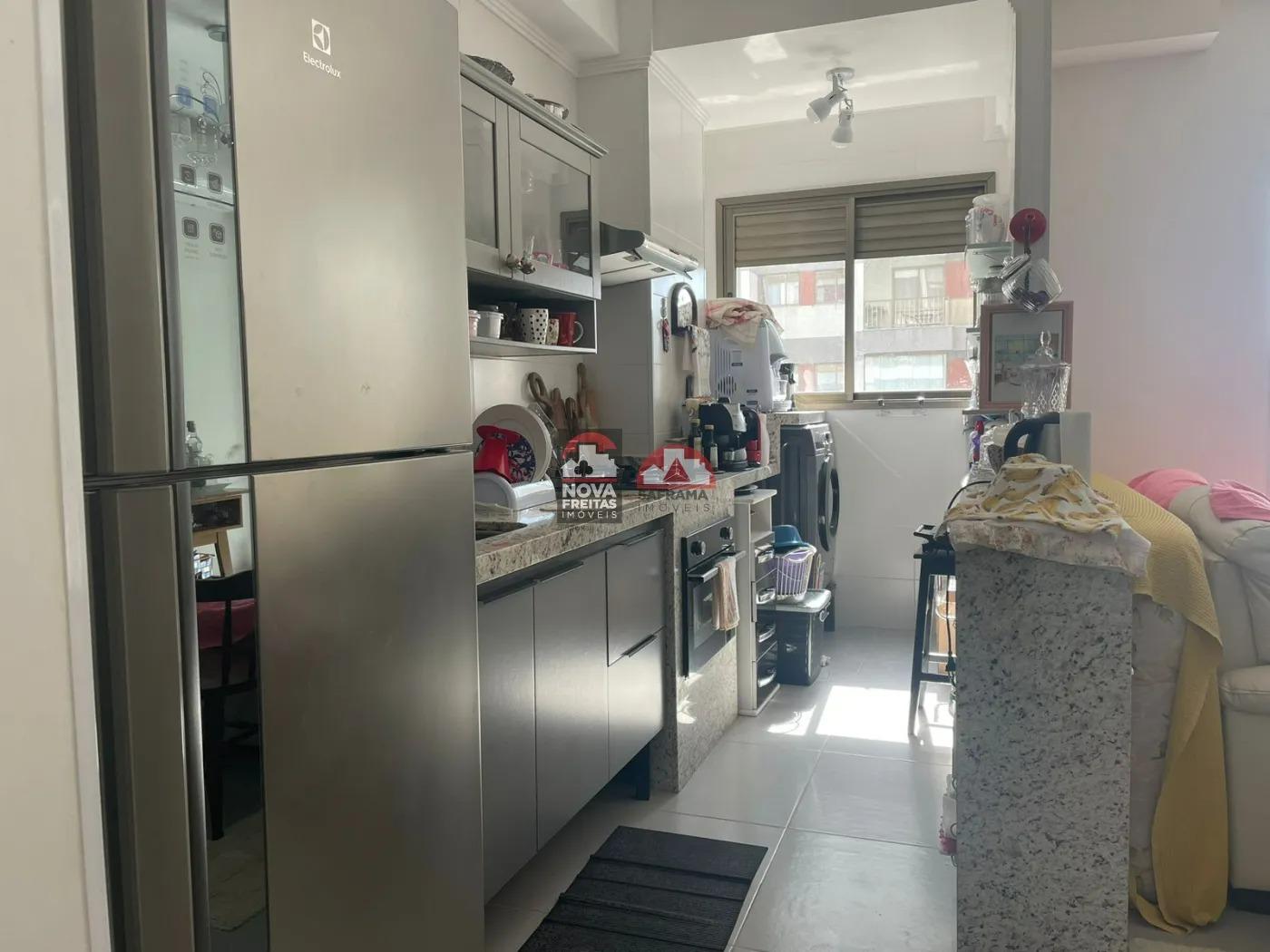 Apartamento à venda com 2 quartos, 60m² - Foto 3