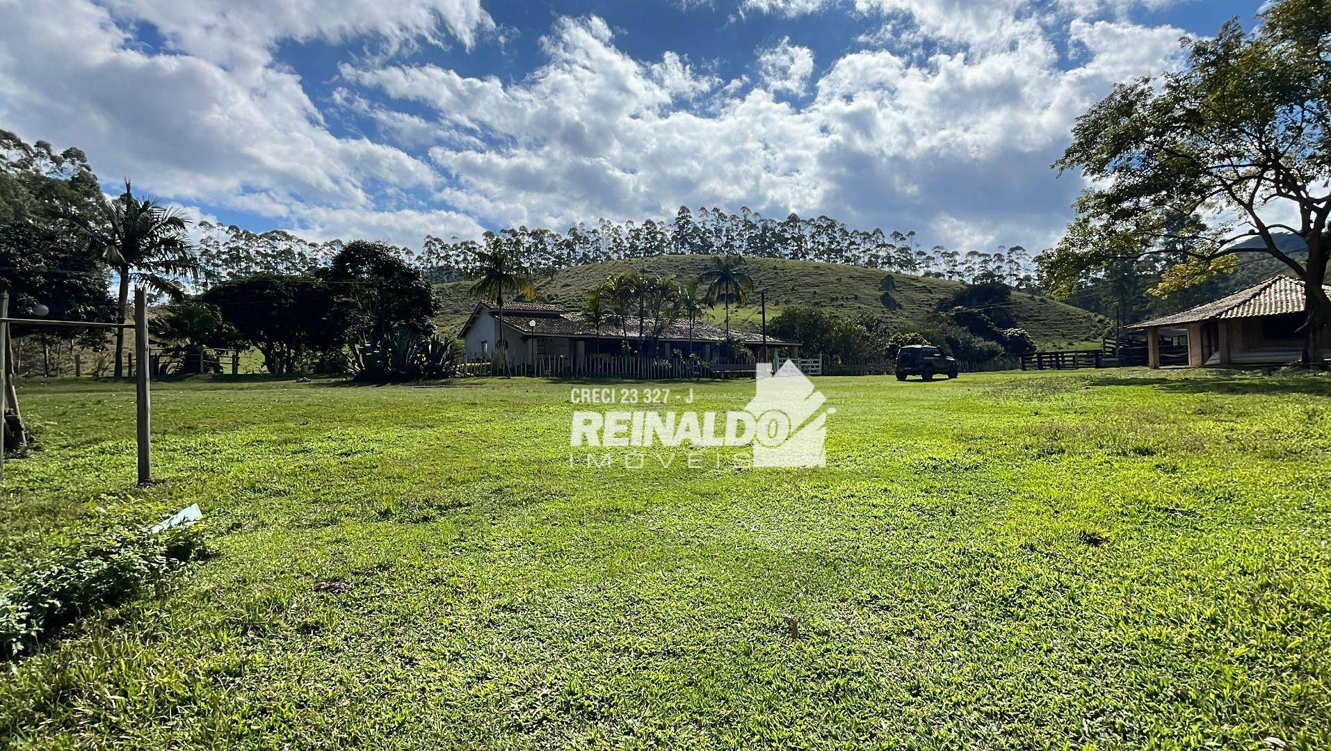 Fazenda à venda com 8 quartos, 900m² - Foto 58