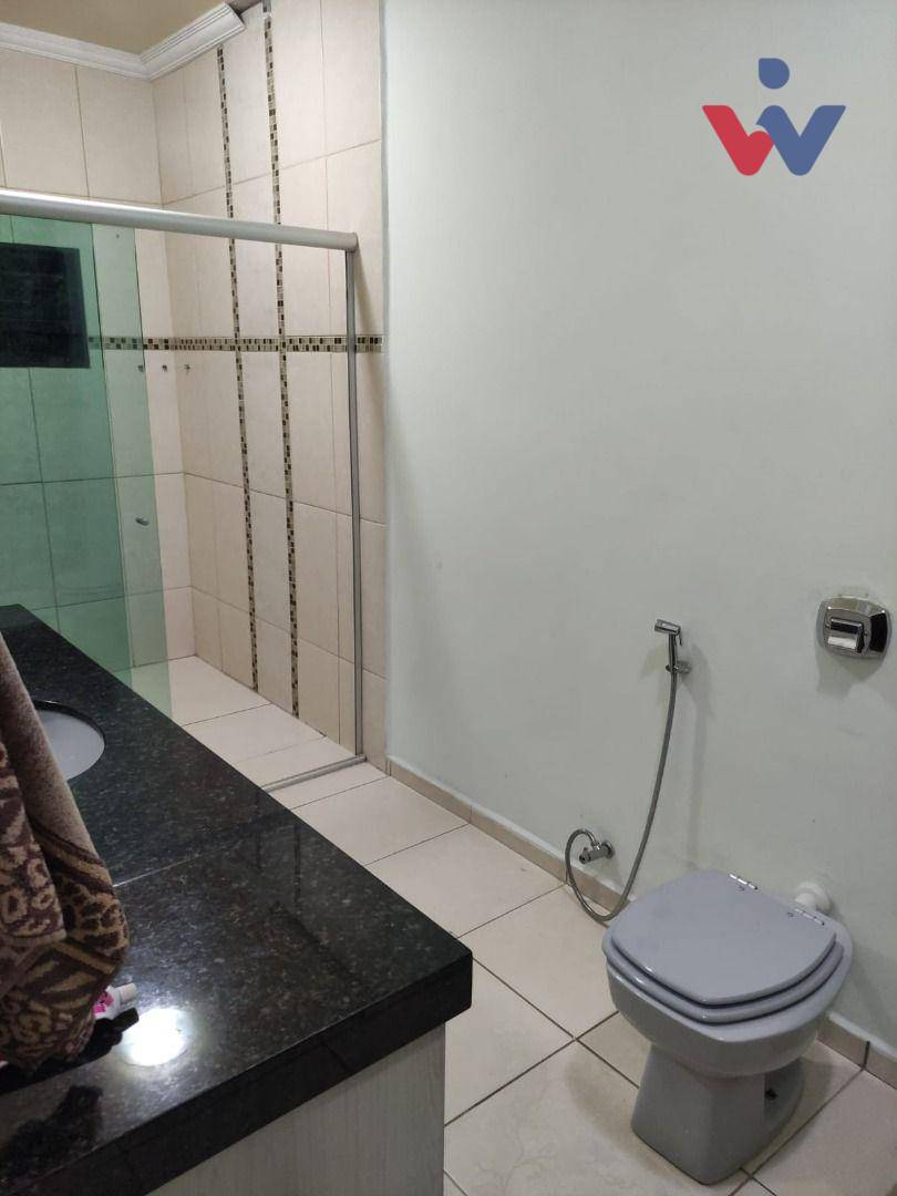 Sobrado à venda com 4 quartos, 200m² - Foto 39