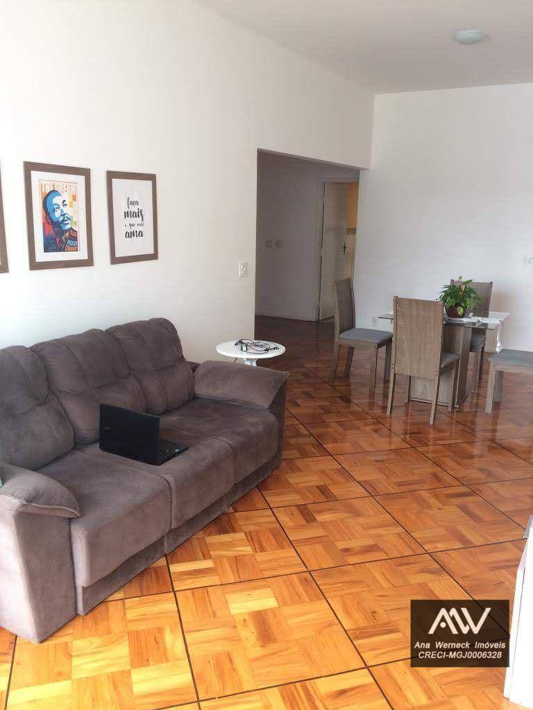 Apartamento à venda com 3 quartos, 139m² - Foto 2