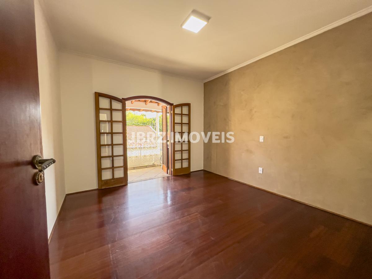 Casa à venda com 3 quartos, 379m² - Foto 24