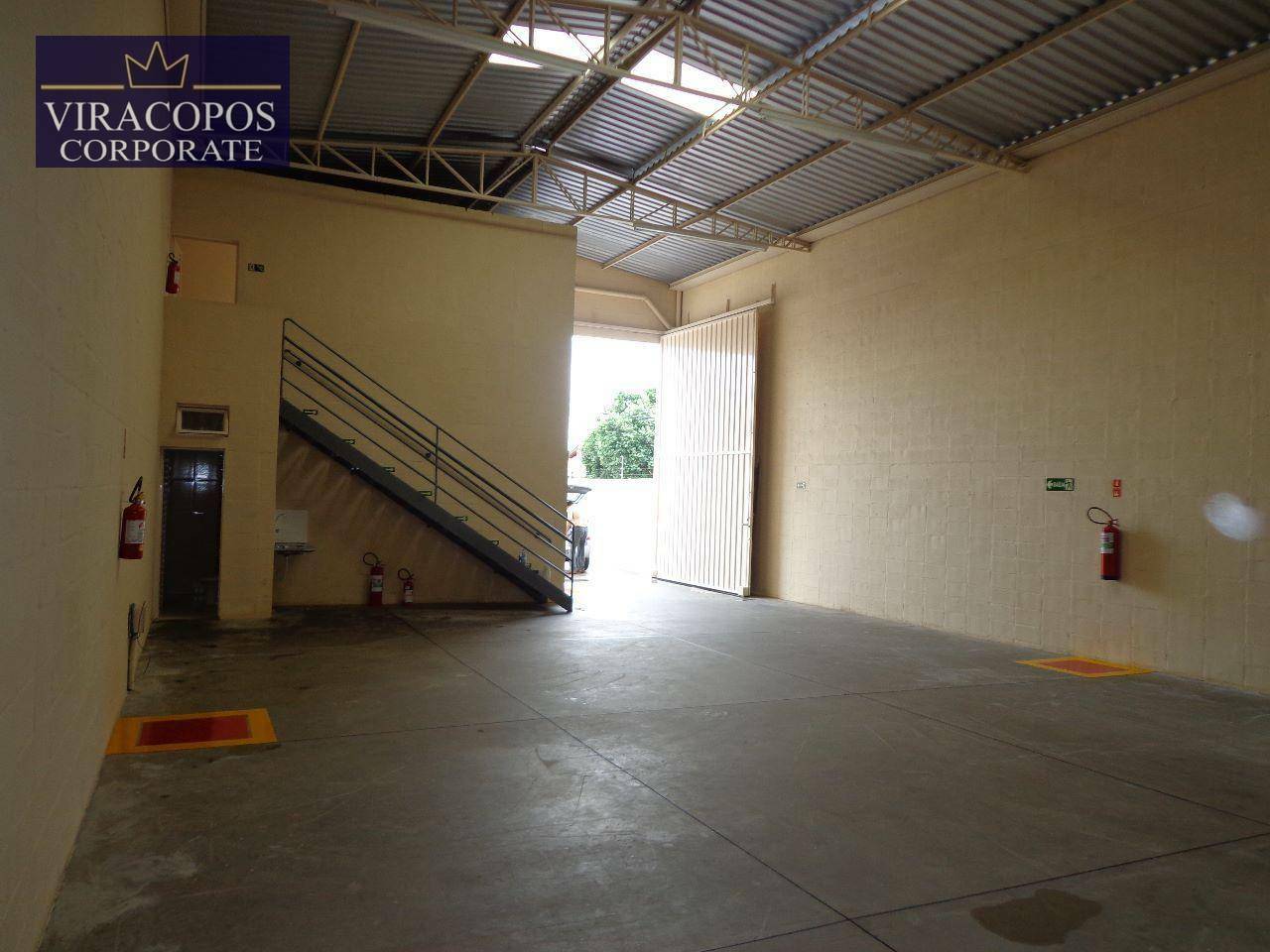 Depósito-Galpão-Armazém para alugar, 213m² - Foto 2