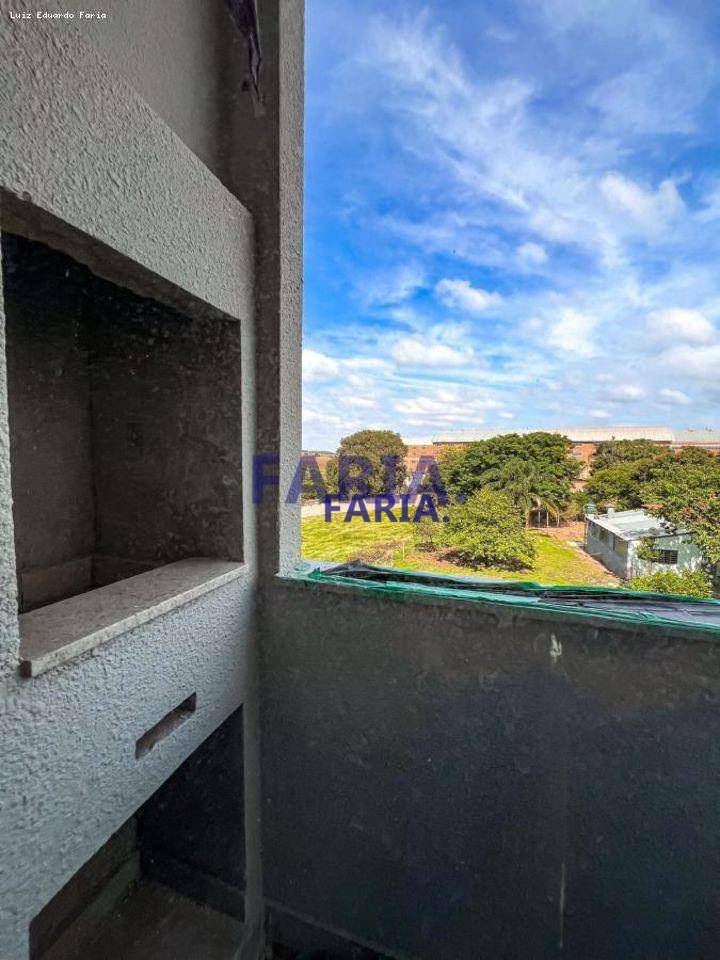 Apartamento à venda com 2 quartos, 47m² - Foto 7