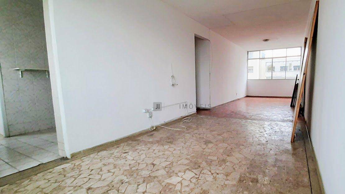 Apartamento à venda com 2 quartos, 92m² - Foto 1