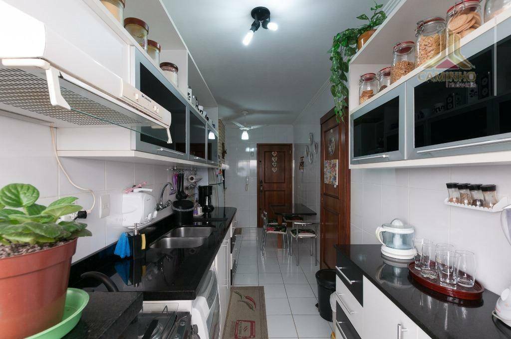 Apartamento à venda com 3 quartos, 109m² - Foto 3