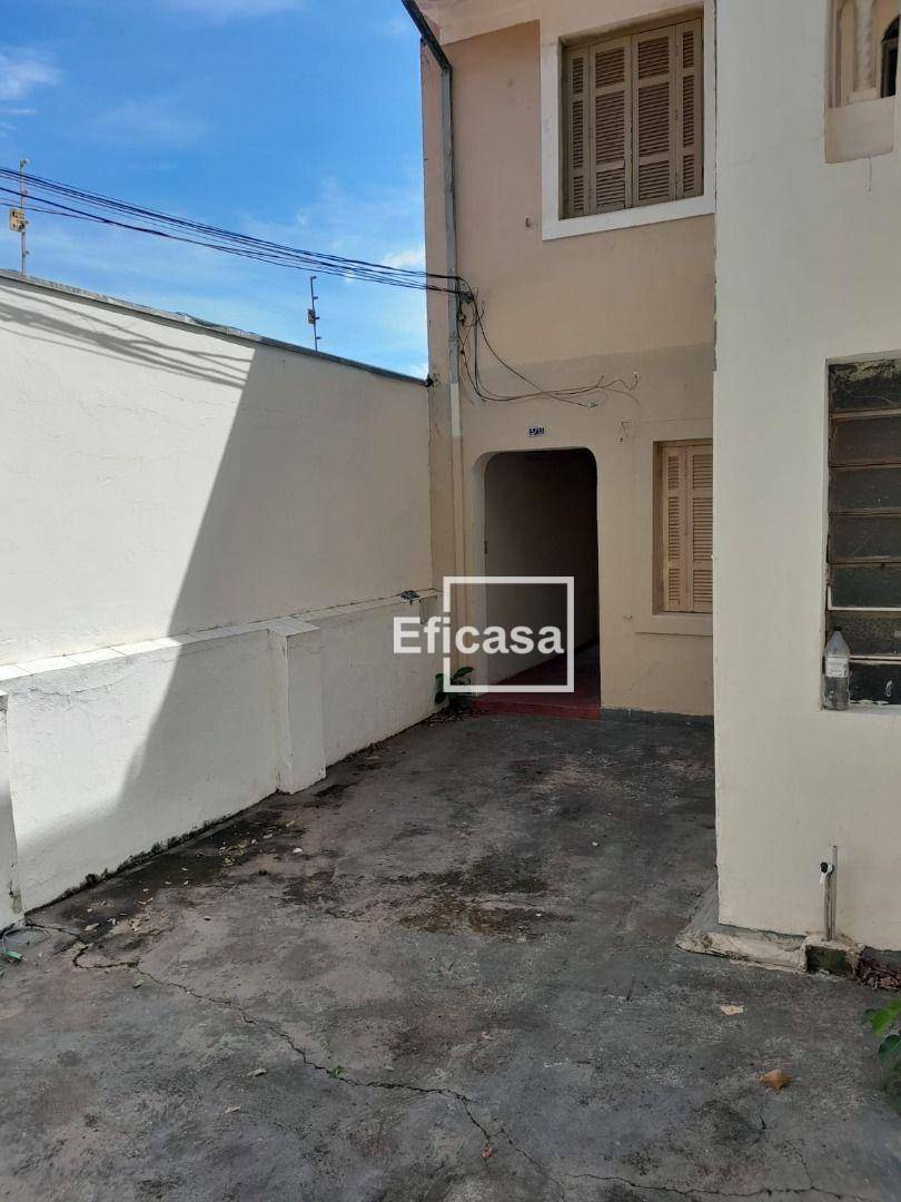 Casa à venda com 2 quartos, 360m² - Foto 2