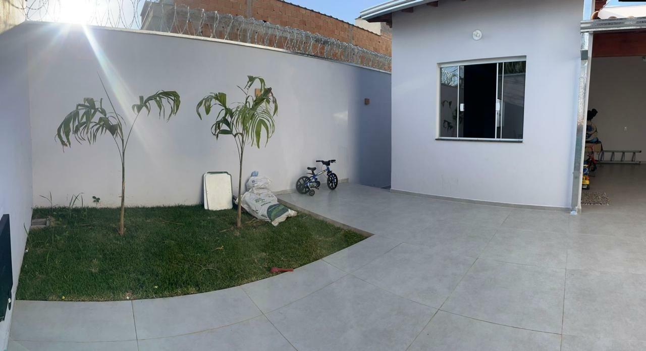 Casa à venda com 3 quartos, 200m² - Foto 12