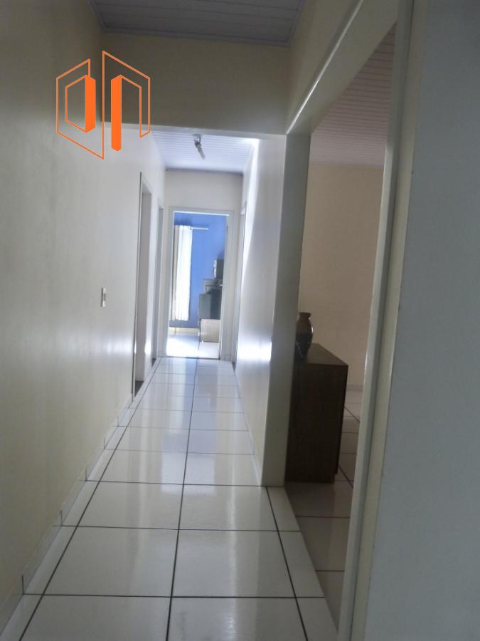 Casa à venda com 4 quartos, 300m² - Foto 11